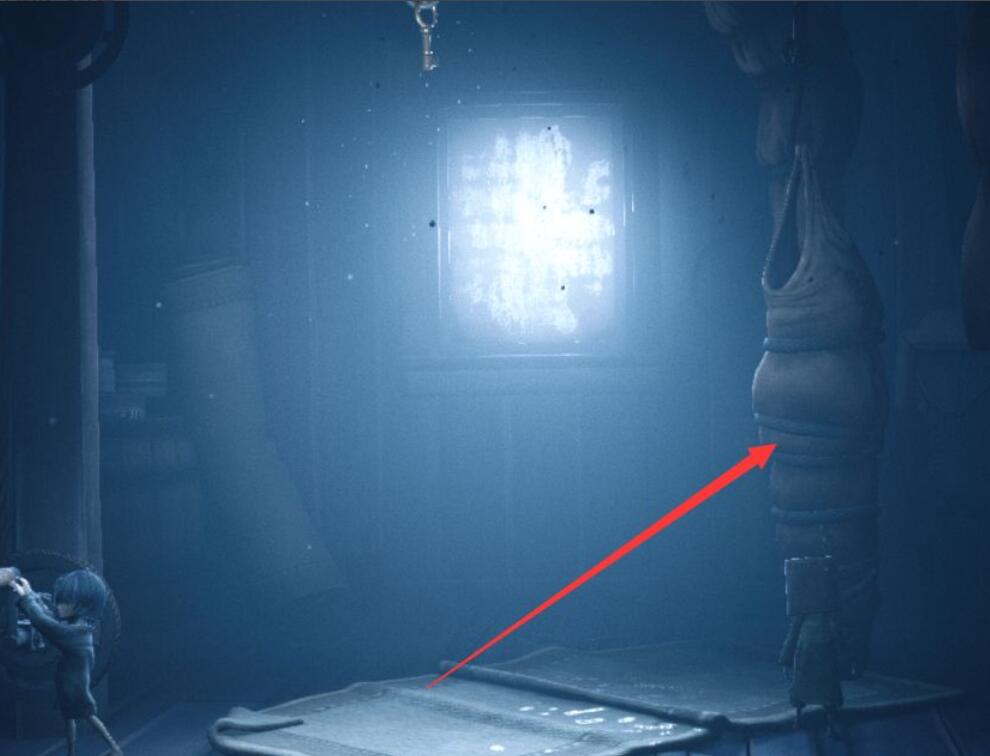 How to get the key on the hook in Little Nightmares 2